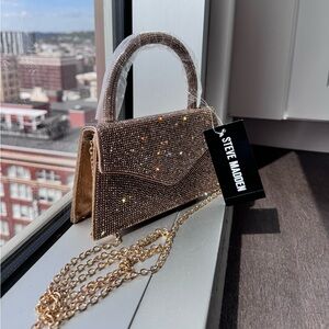NWT- Steve Madden Clutch